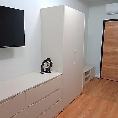 Klwatecka 20 Aparthotel 4*