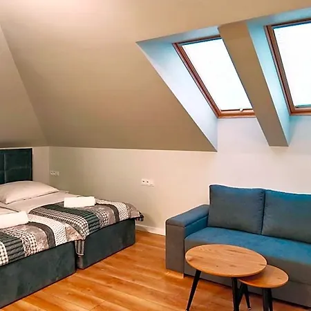 Aparthotel Klwatecka 20