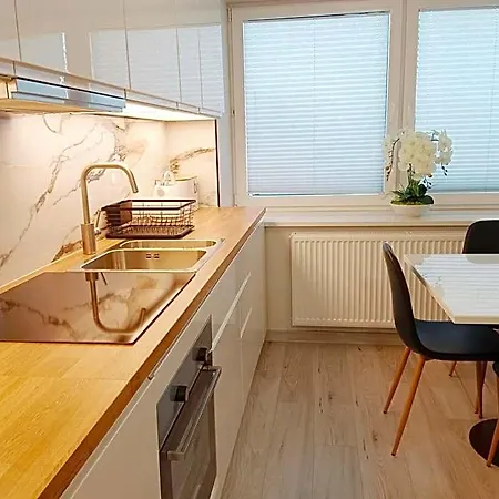 Klwatecka 20 Aparthotel Radom